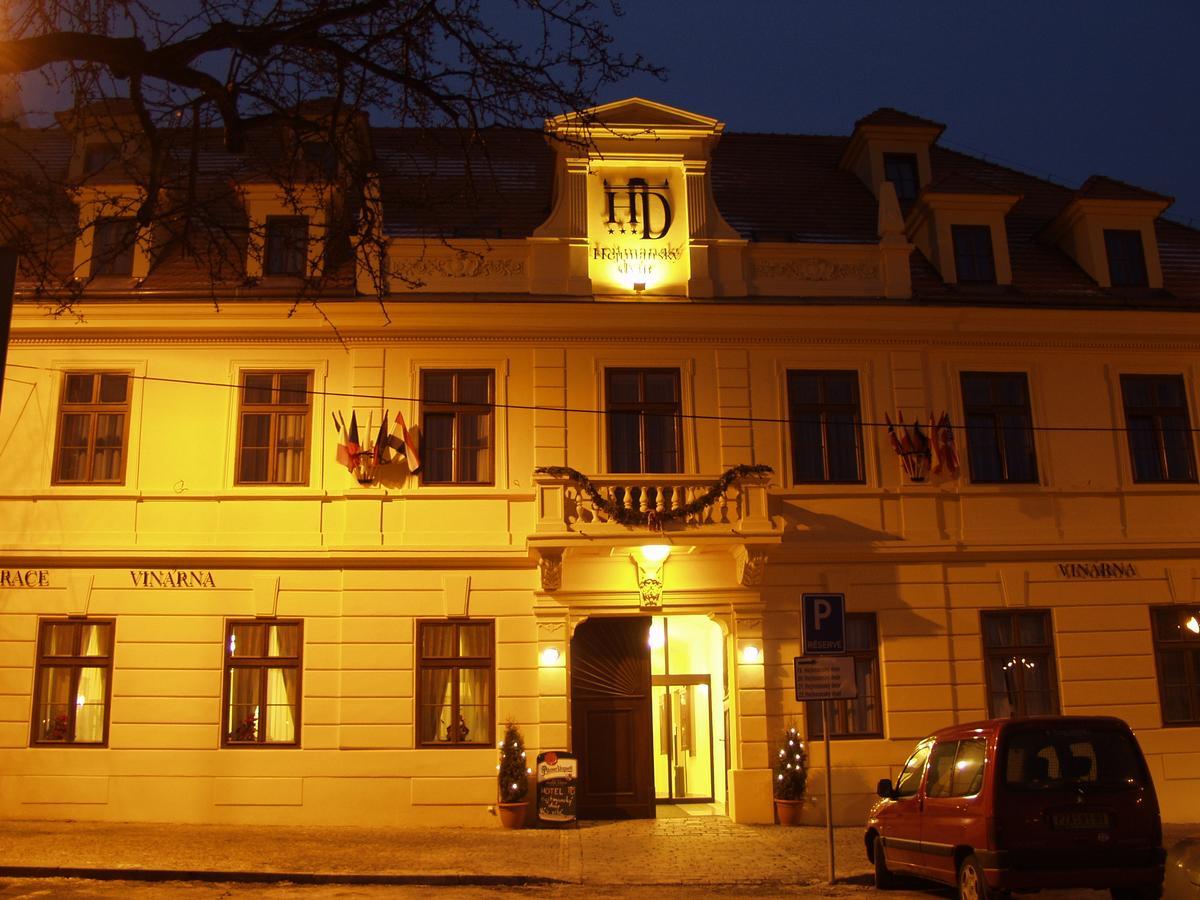 Hejtmansky Dvur Hotel Slany Exterior photo